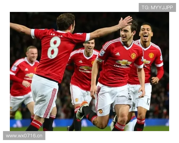 曼联进攻组织混乱问题持续显现,对赛季走势形成制约