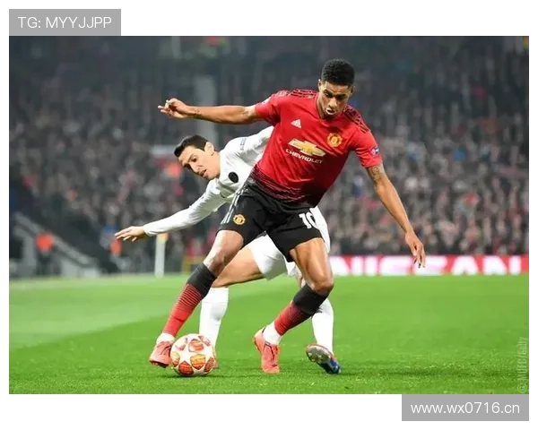 在高速反击下迪马利亚与萨拉维亚进攻路径出现分散趋势