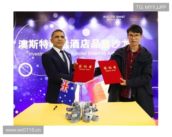 小威连发型都比我讲究，看着她换发型的样子感觉能开个美发沙龙了吧？